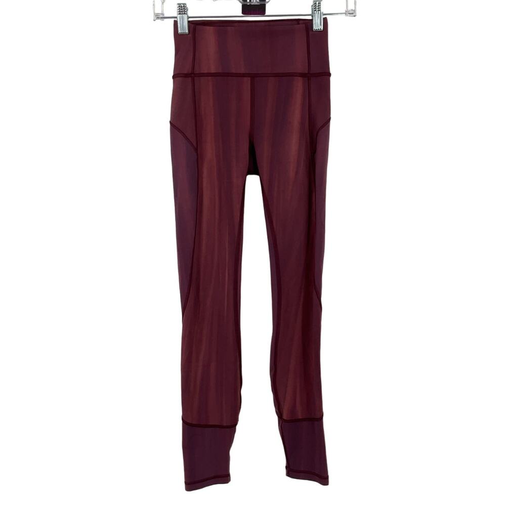 Lululemon In Movement Tight 25" Everlux Size 2 Linear Spray Dye White Garnet